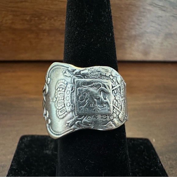 Belgium Spoon Ring - Picture 1 of 12